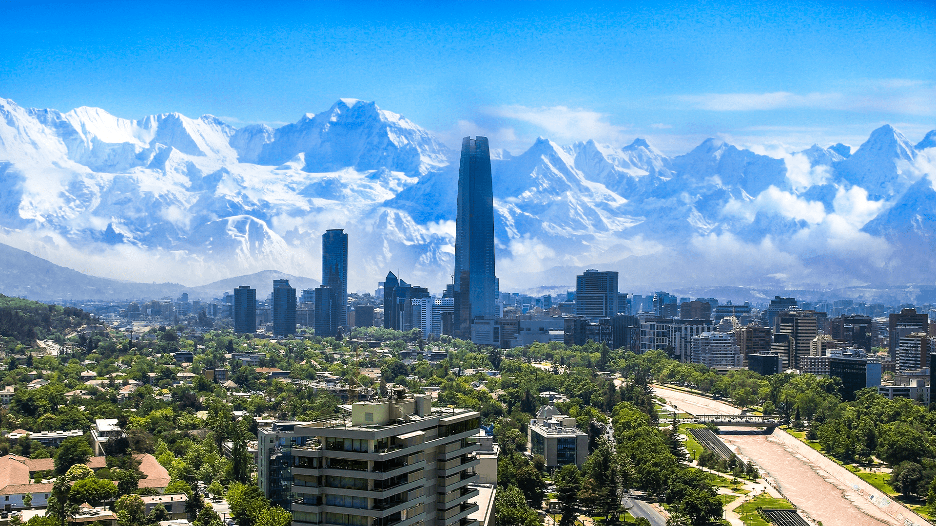 Paisagem do Chile com Cordilheira dos Andes e neve